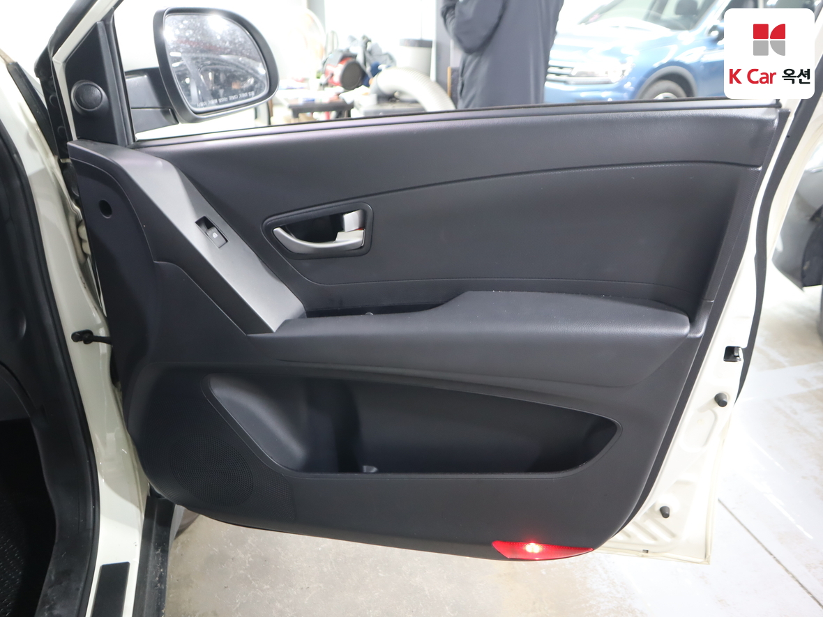 سانج يونج كوراندو C 2013 - صورة 30