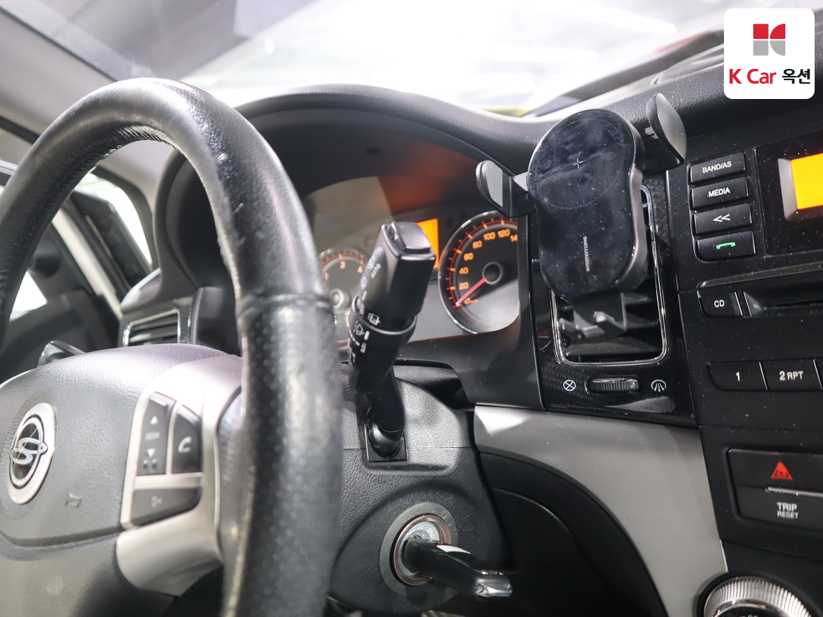 سانج يونج كوراندو C 2013 - صورة 11