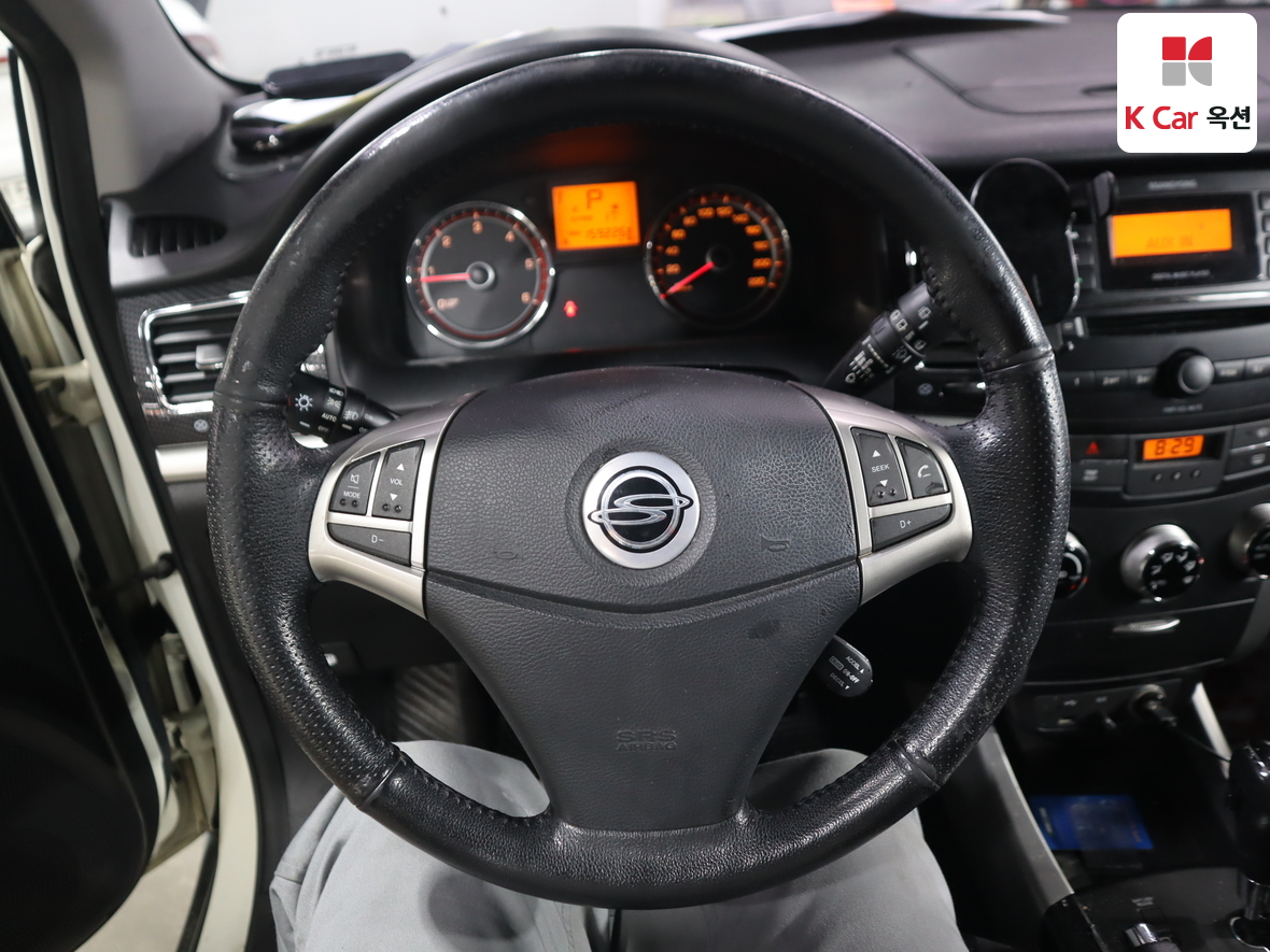 سانج يونج كوراندو C 2013 - صورة 10