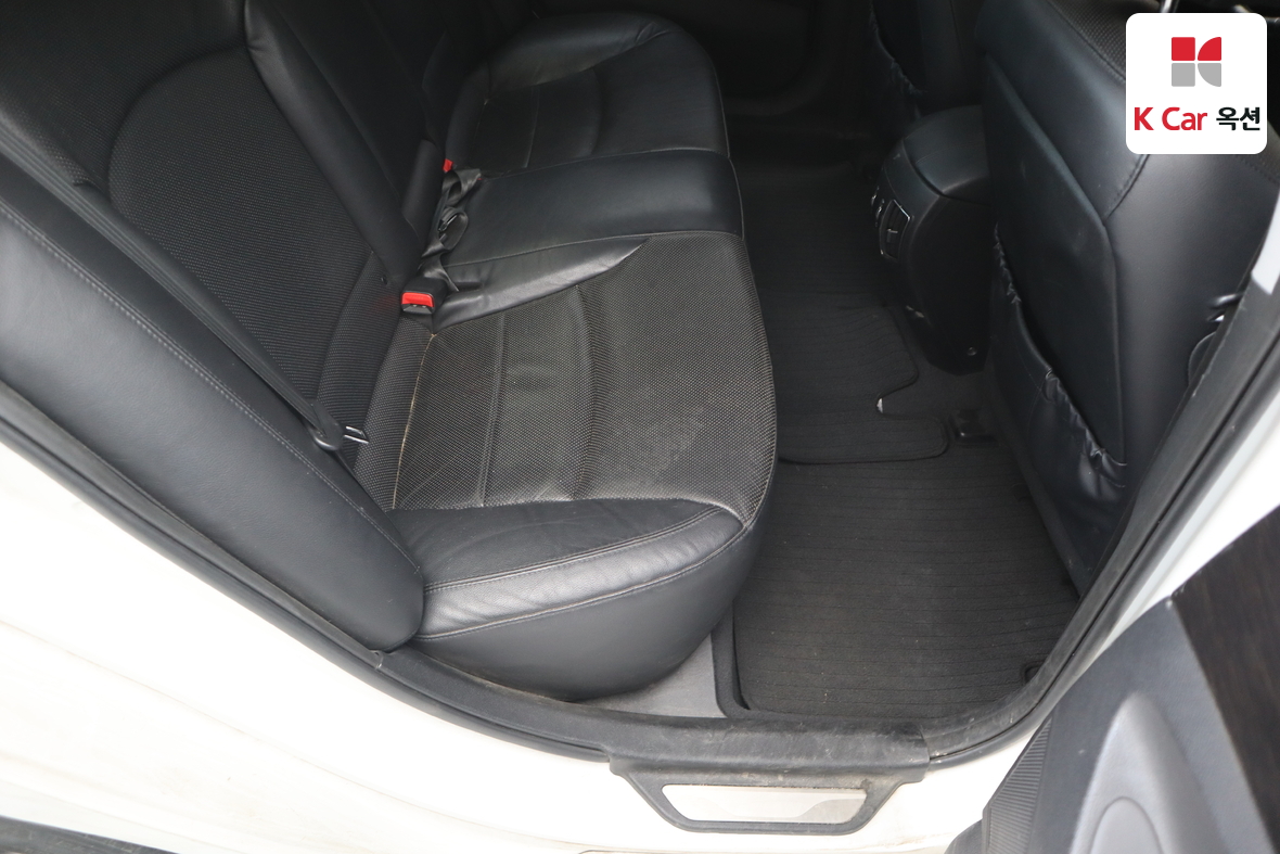 هيونداي سوناتا 2012 - صورة 26