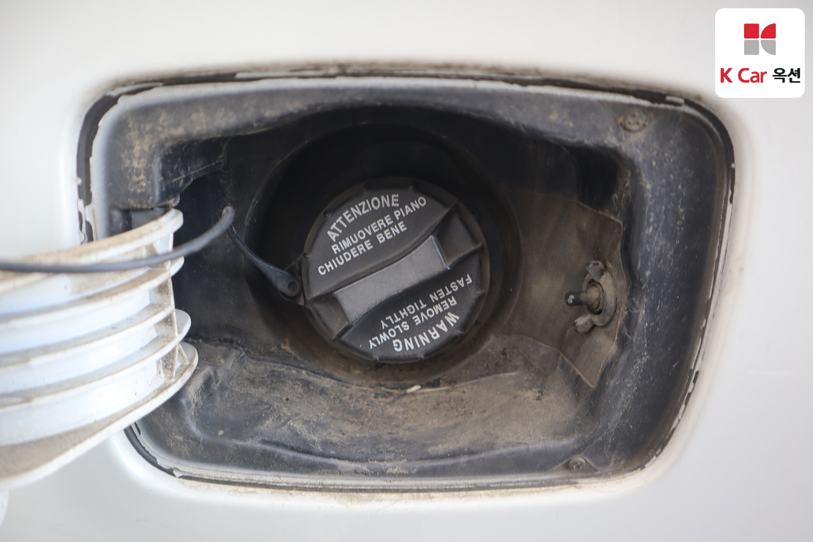 هيونداي سوناتا 2012 - صورة 23