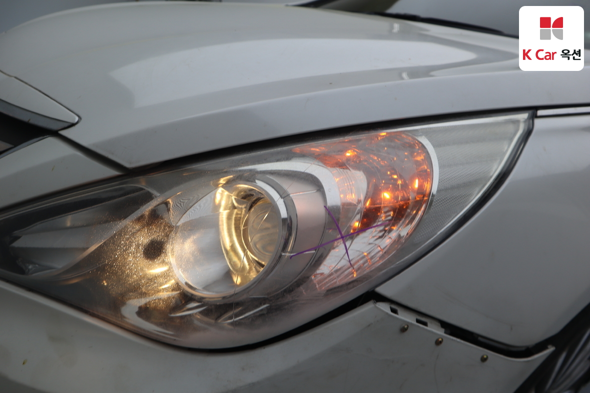 هيونداي سوناتا 2012 - صورة 41