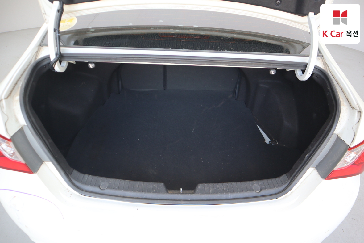 هيونداي سوناتا 2012 - صورة 24