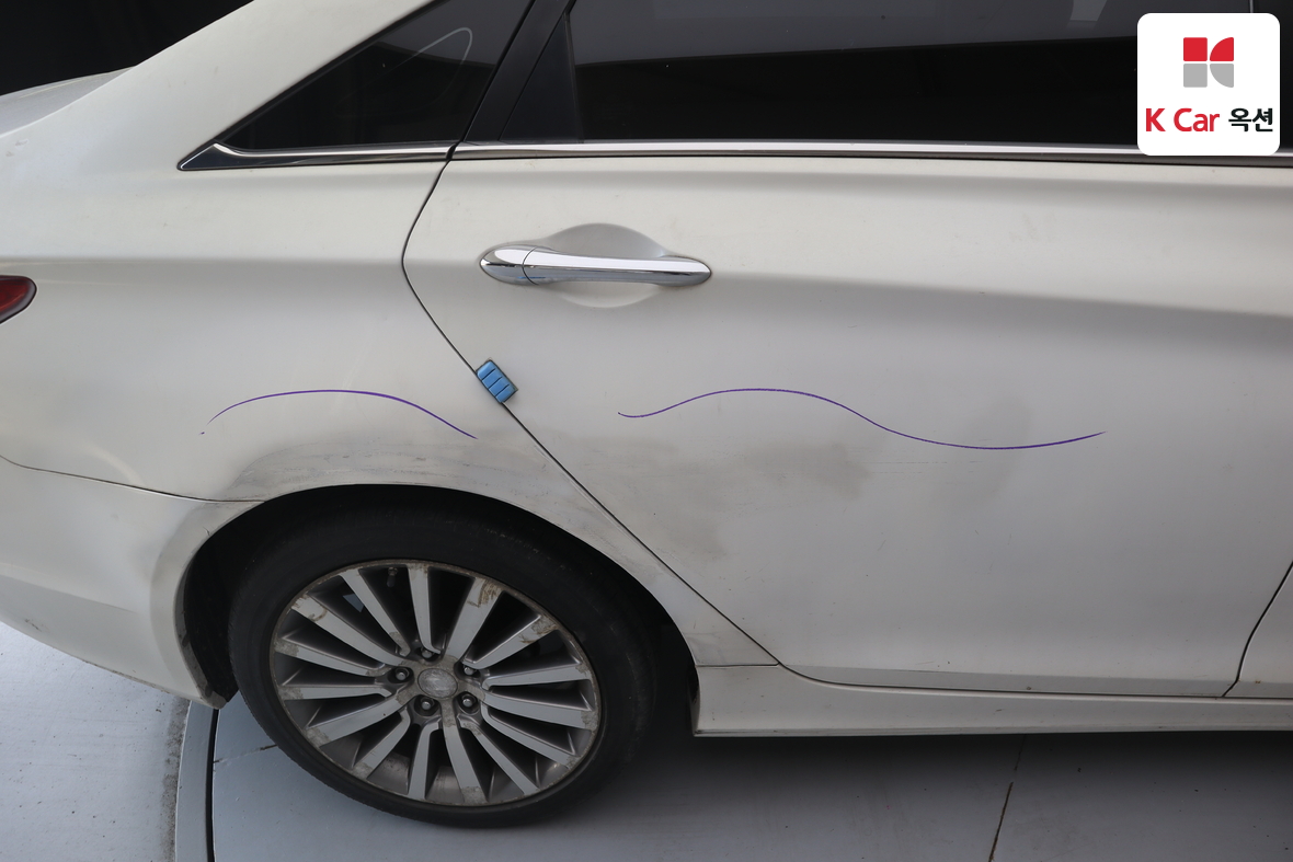 هيونداي سوناتا 2012 - صورة 35