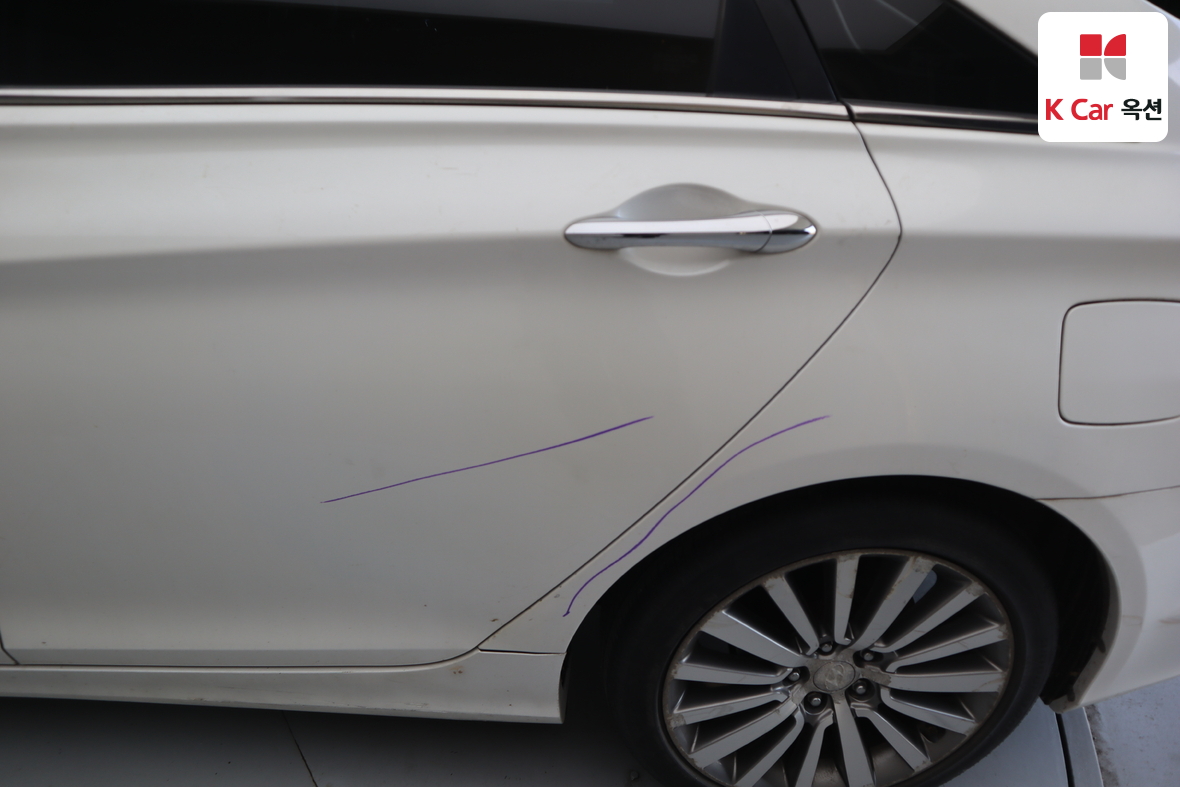 هيونداي سوناتا 2012 - صورة 45