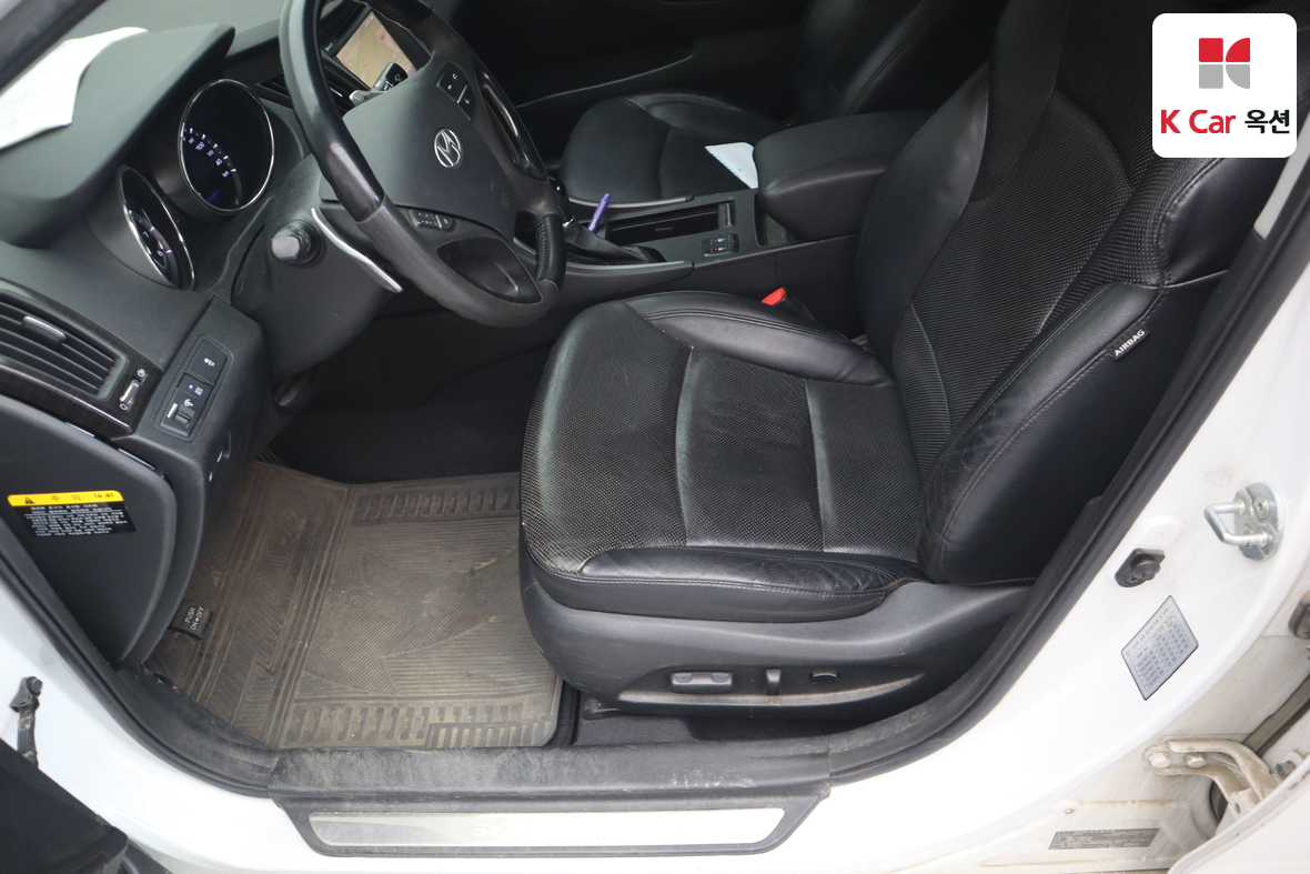 هيونداي سوناتا 2012 - صورة 19