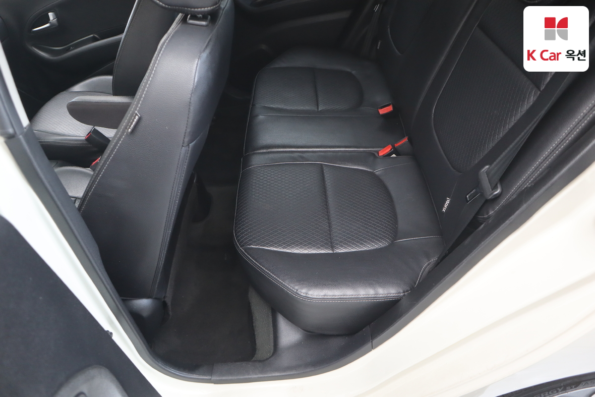 Kia Morning 2012 - Image 22