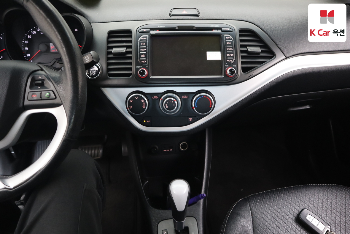 Kia Morning 2012 - Image 6