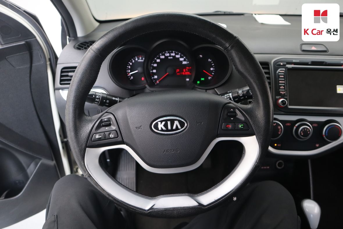 Kia Morning 2012 - Image 10