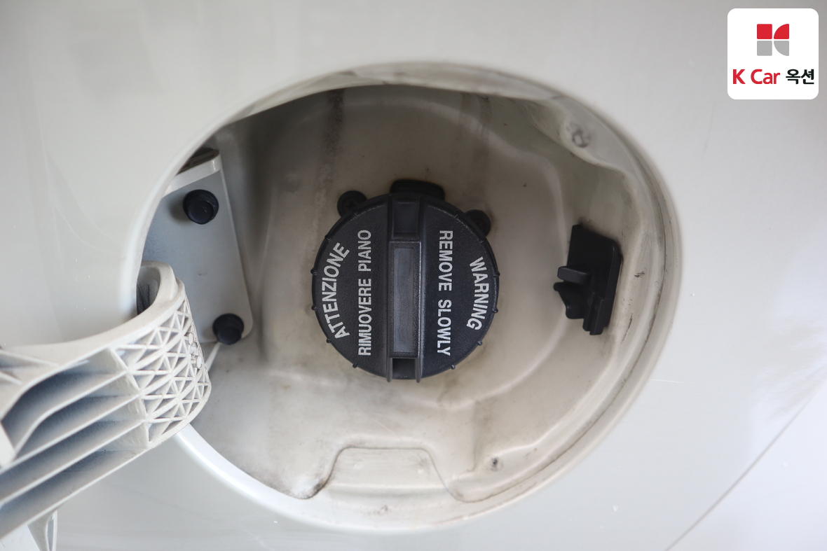 Kia Morning 2012 - Image 23