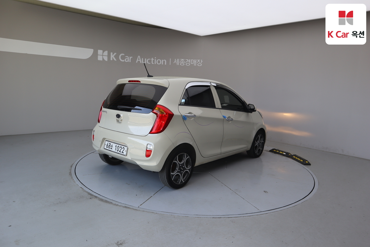 Kia Morning 2012 - Image 2