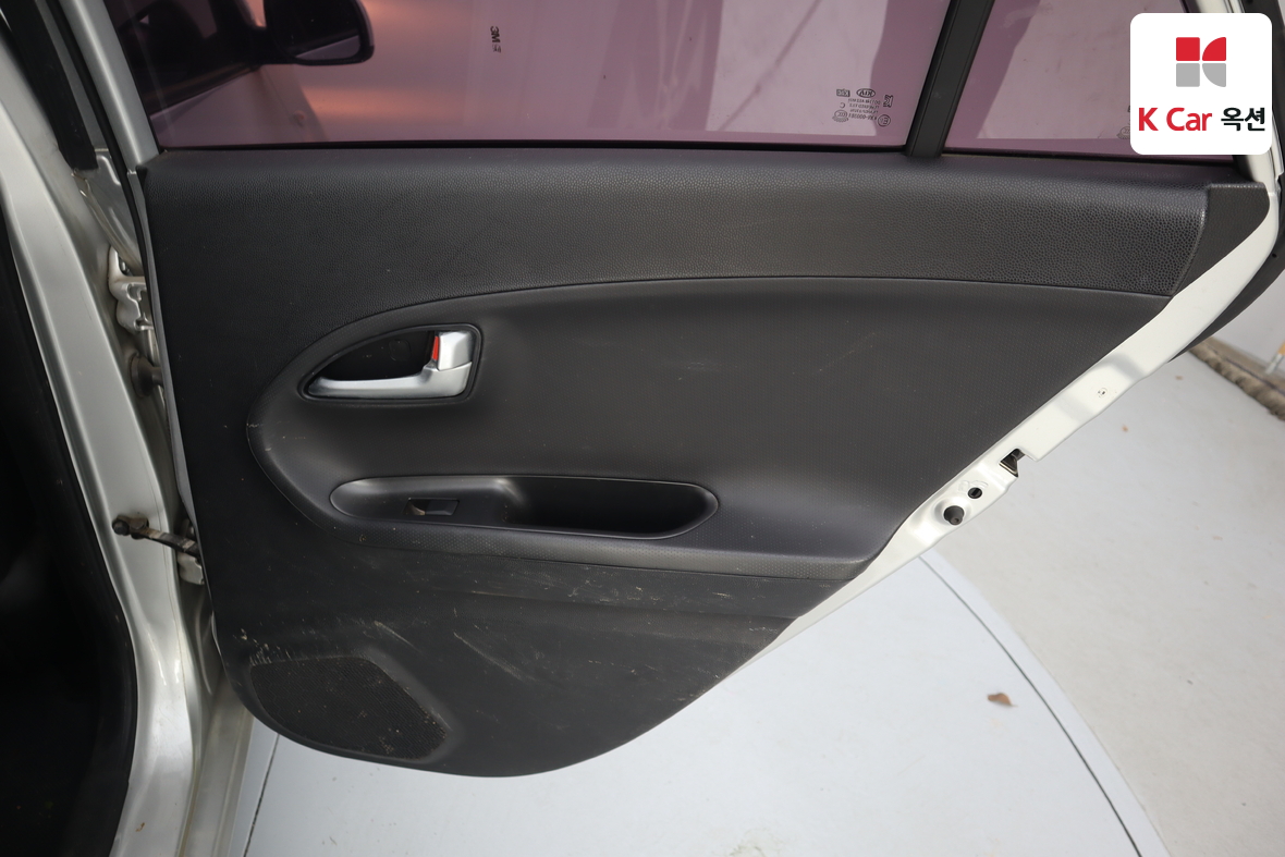 Kia Morning 2016 - Image 27