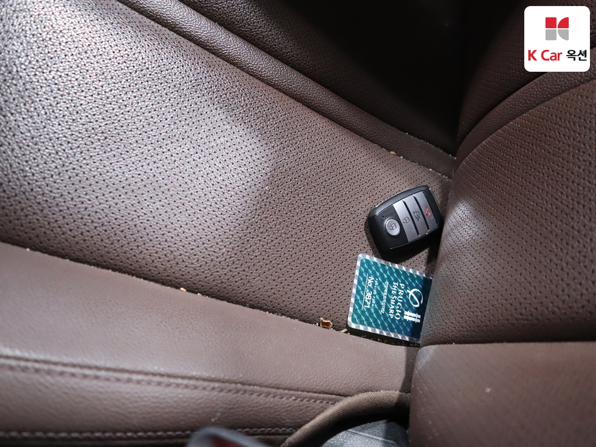 كيا K5 2016 - صورة 17