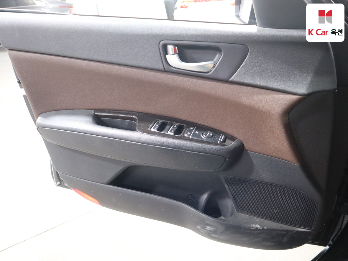 كيا K5 2016 - صورة 8