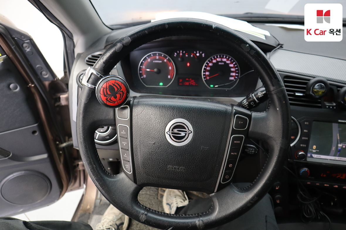 KG Mobility Korando Sports 2015 - Image 10