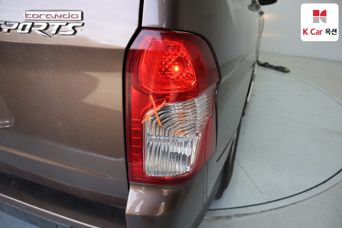 KG Mobility Korando Sports 2015 - Image 44