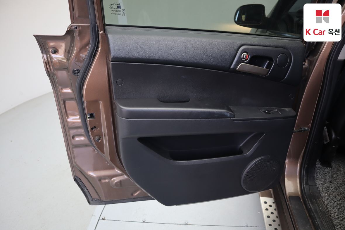 KG Mobility Korando Sports 2015 - Image 22