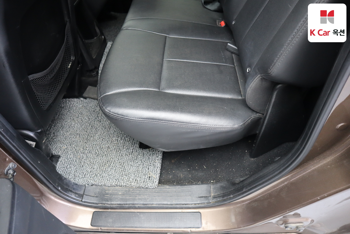 KG Mobility Korando Sports 2015 - Image 23