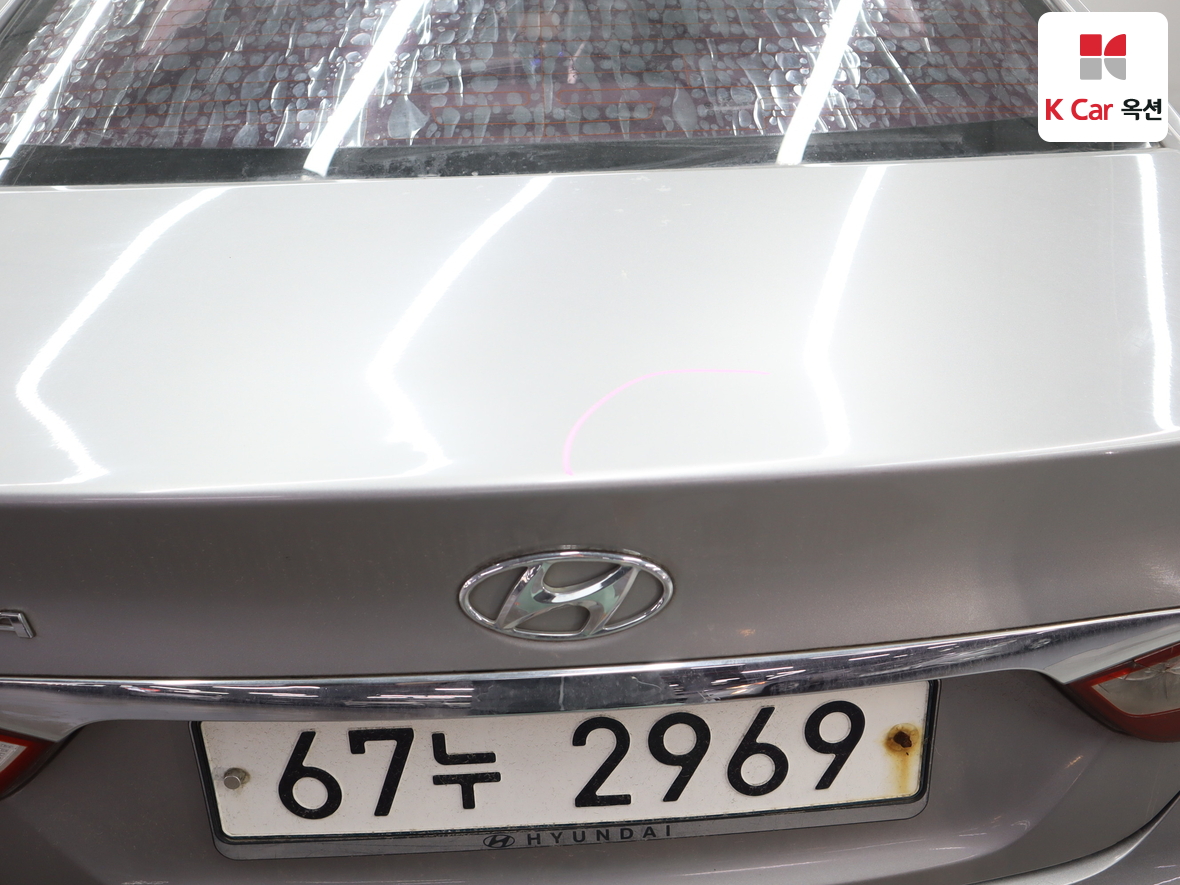 Hyundai Sonata 2010 - Image 39