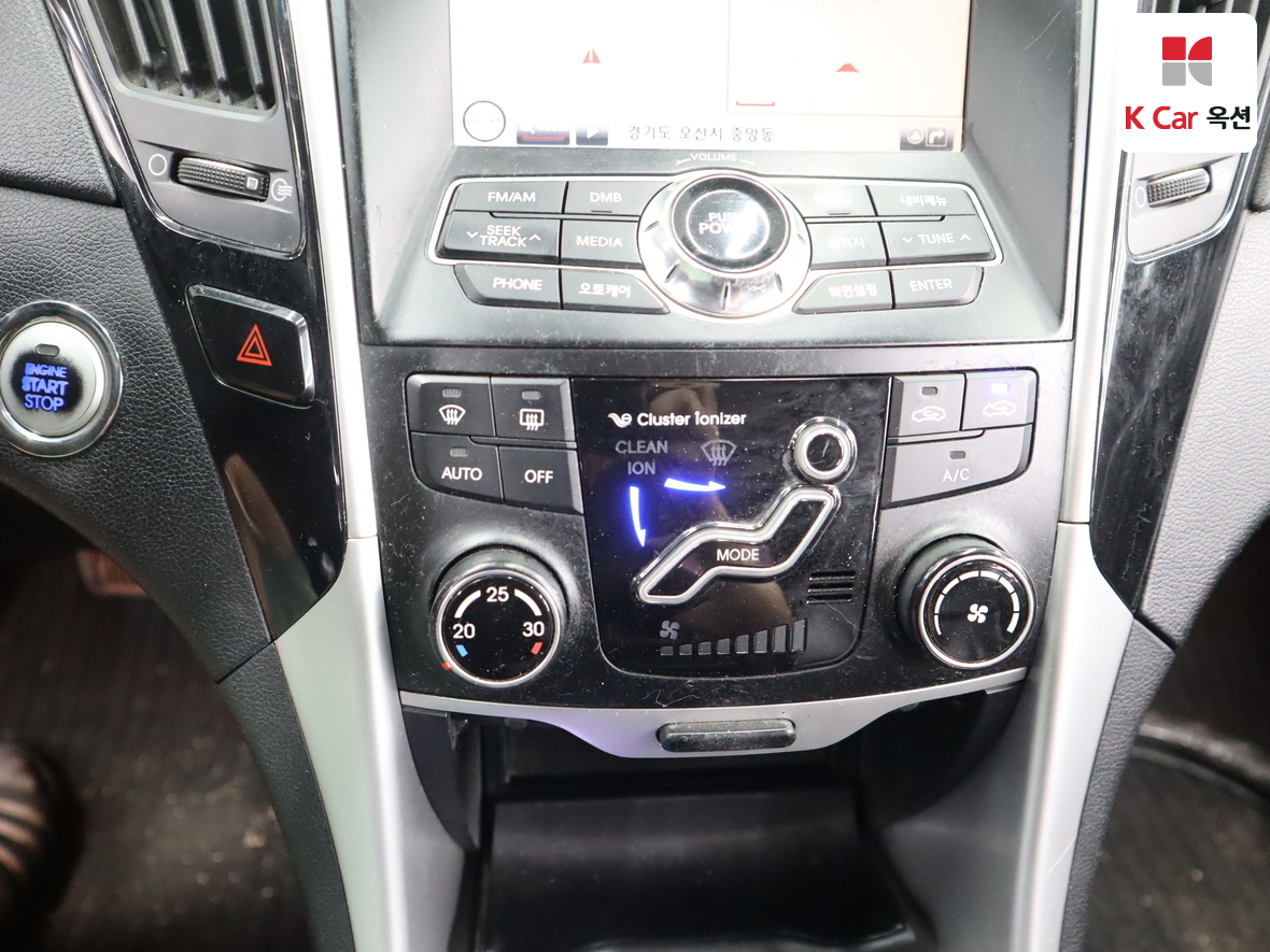 Hyundai Sonata 2010 - Image 15