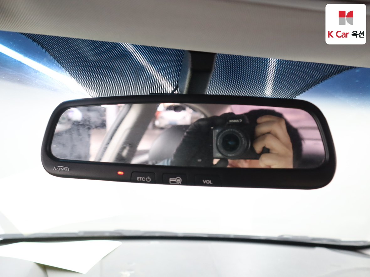 Hyundai Sonata 2010 - Image 13