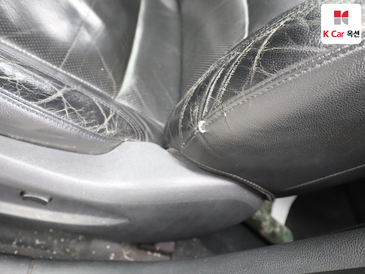 Hyundai Sonata 2010 - Image 20