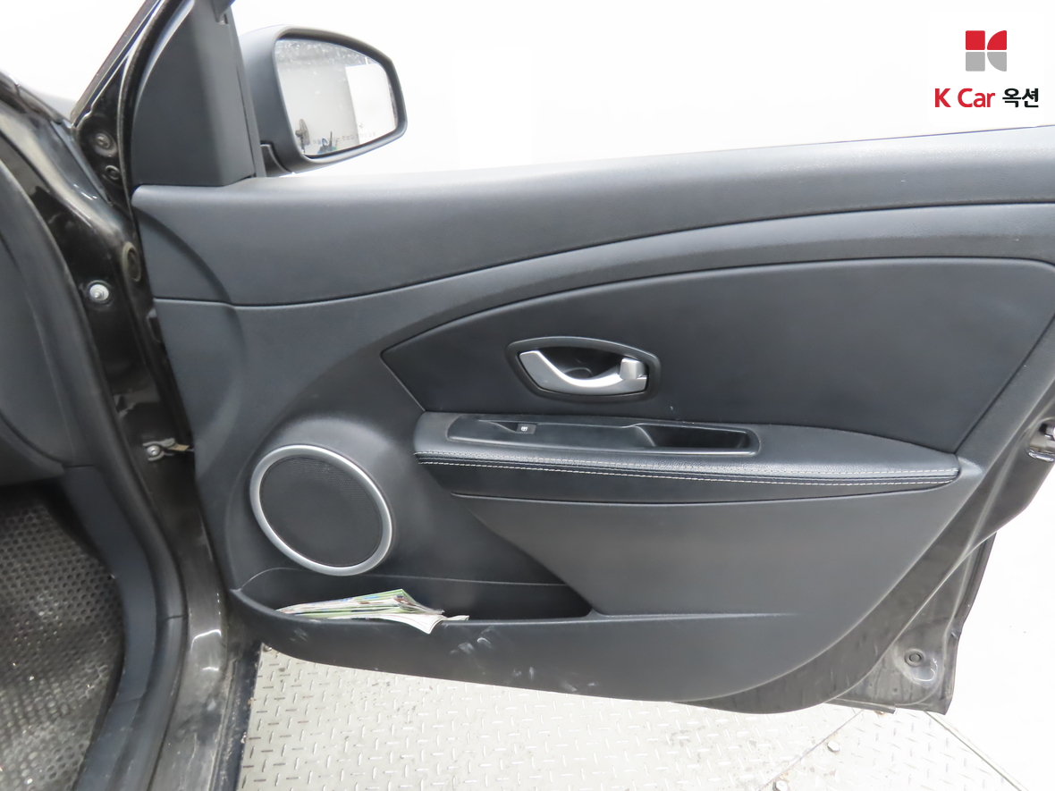 رينو سامسونج SM3 2015 - صورة 28