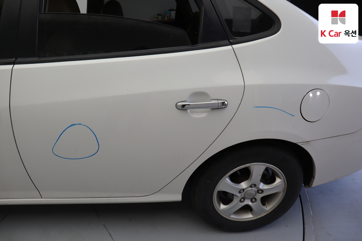 Hyundai Elantra 2010 - Image 37