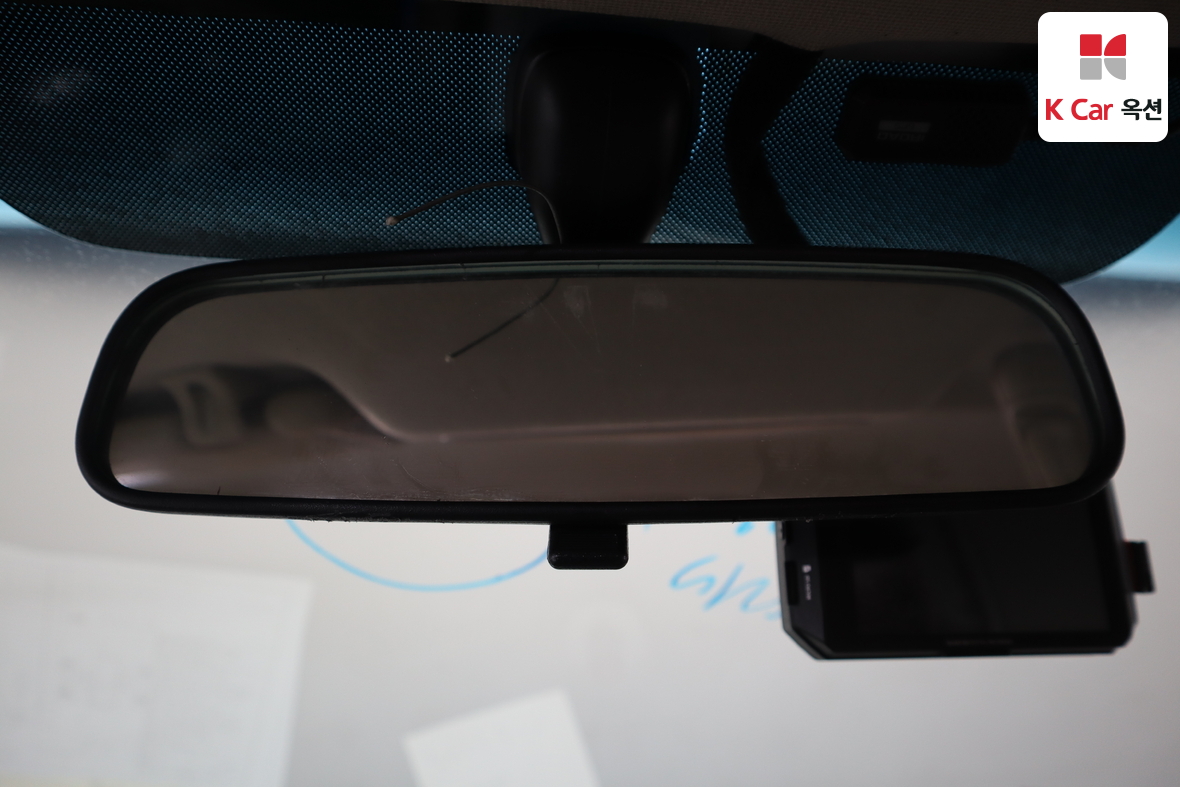 Hyundai Elantra 2010 - Image 12