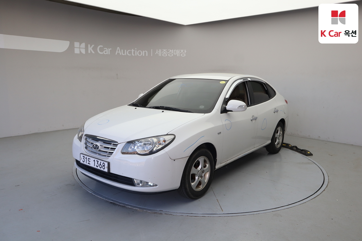 Hyundai Elantra 2010 - Image 1