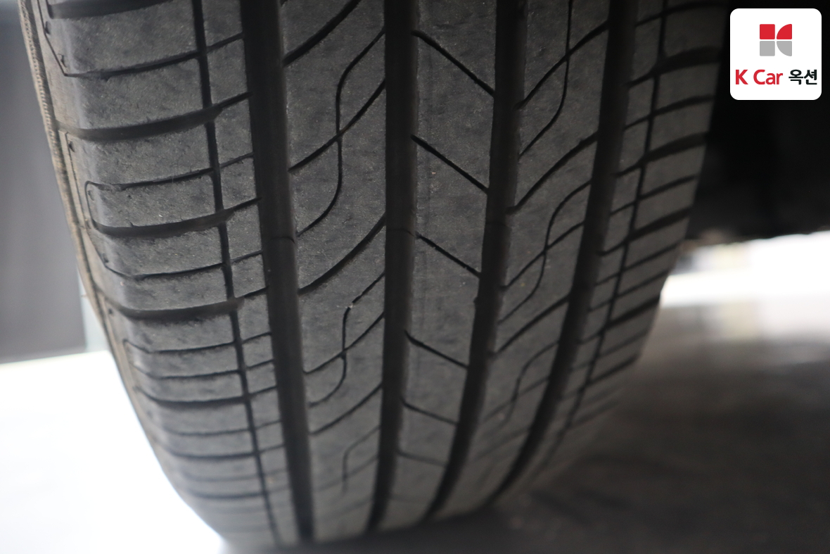 هيونداي إلانترا 2011 - صورة 30