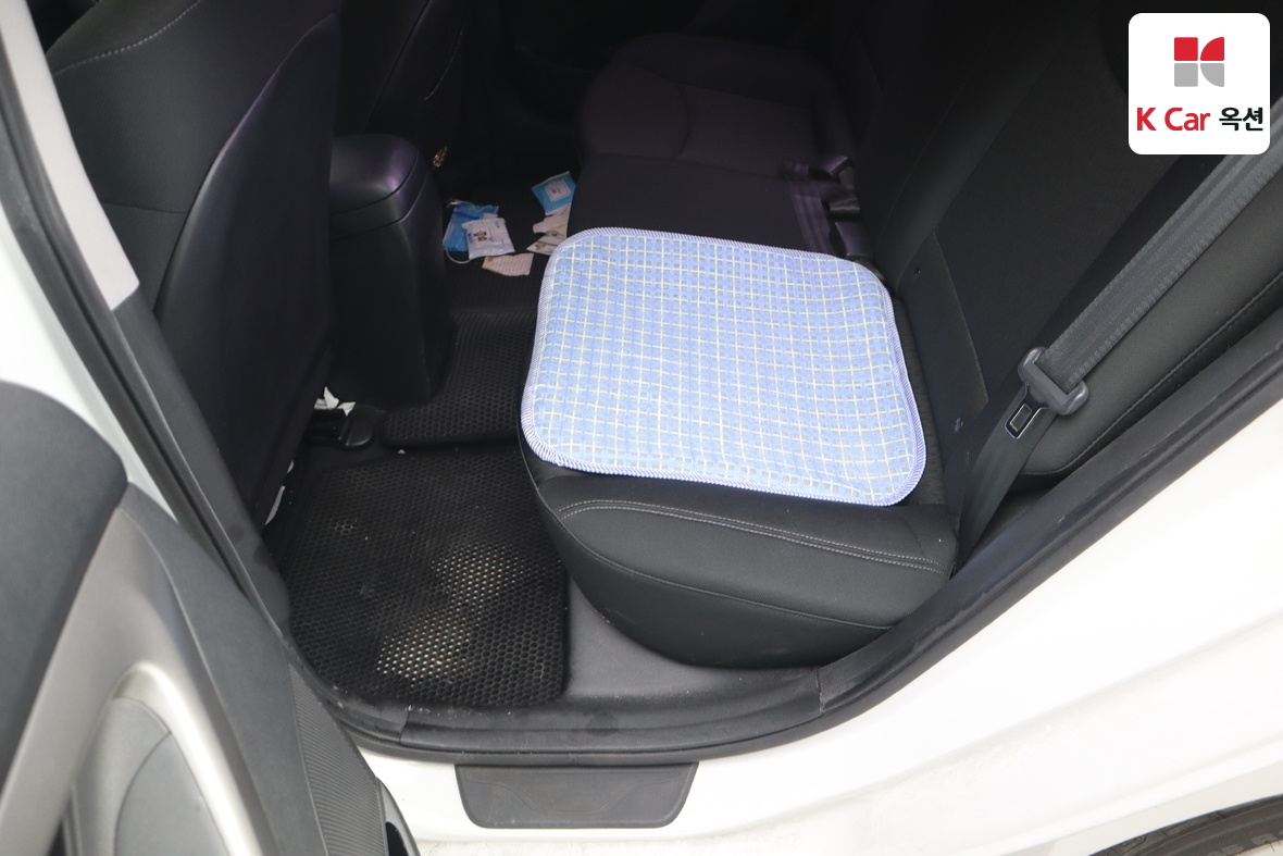 هيونداي إلانترا 2011 - صورة 22