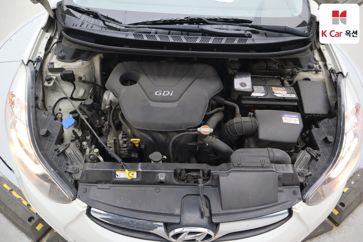 هيونداي إلانترا 2011 - صورة 31