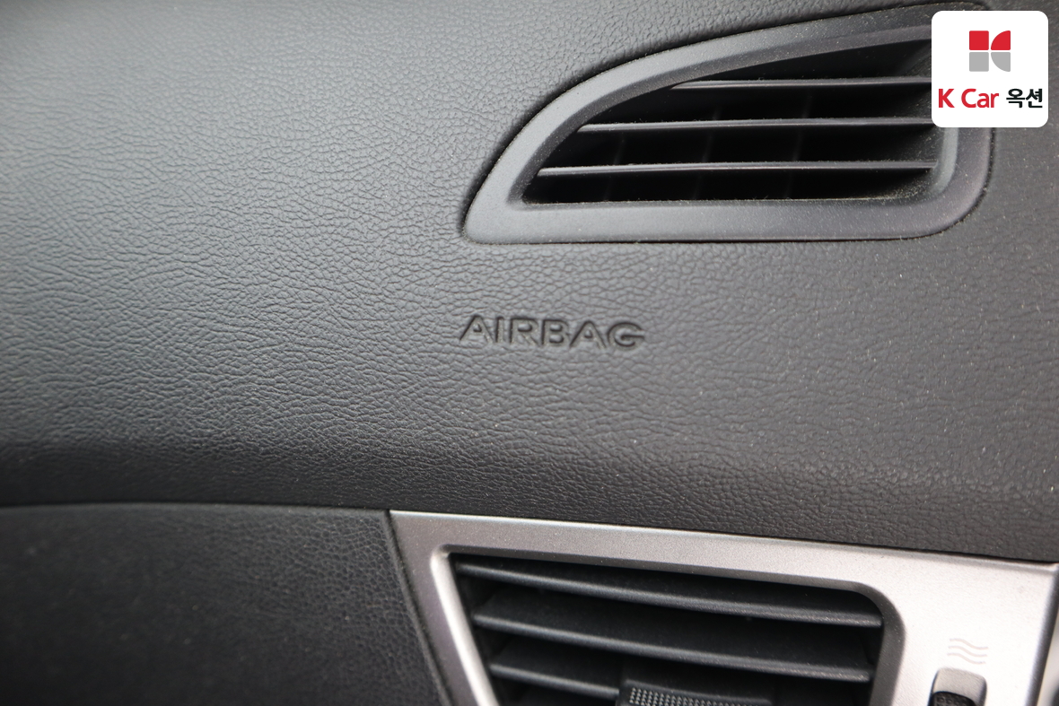 هيونداي إلانترا 2011 - صورة 29