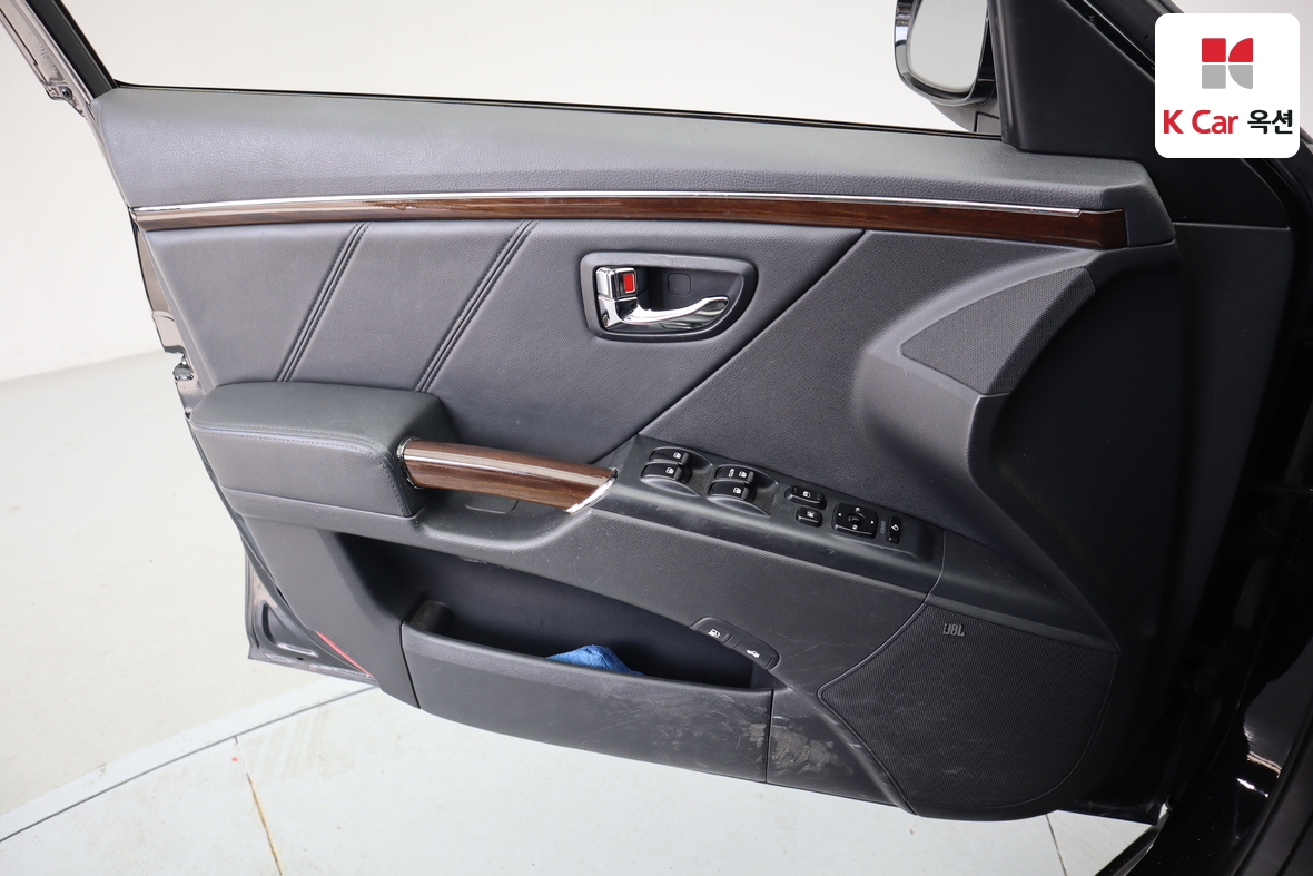 هيونداي جرانجر 2010 - صورة 8