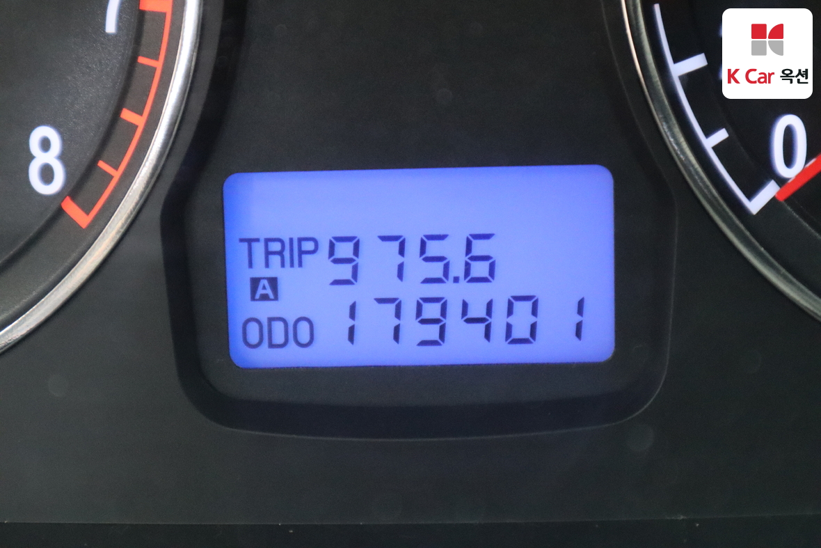 هيونداي جرانجر 2010 - صورة 4