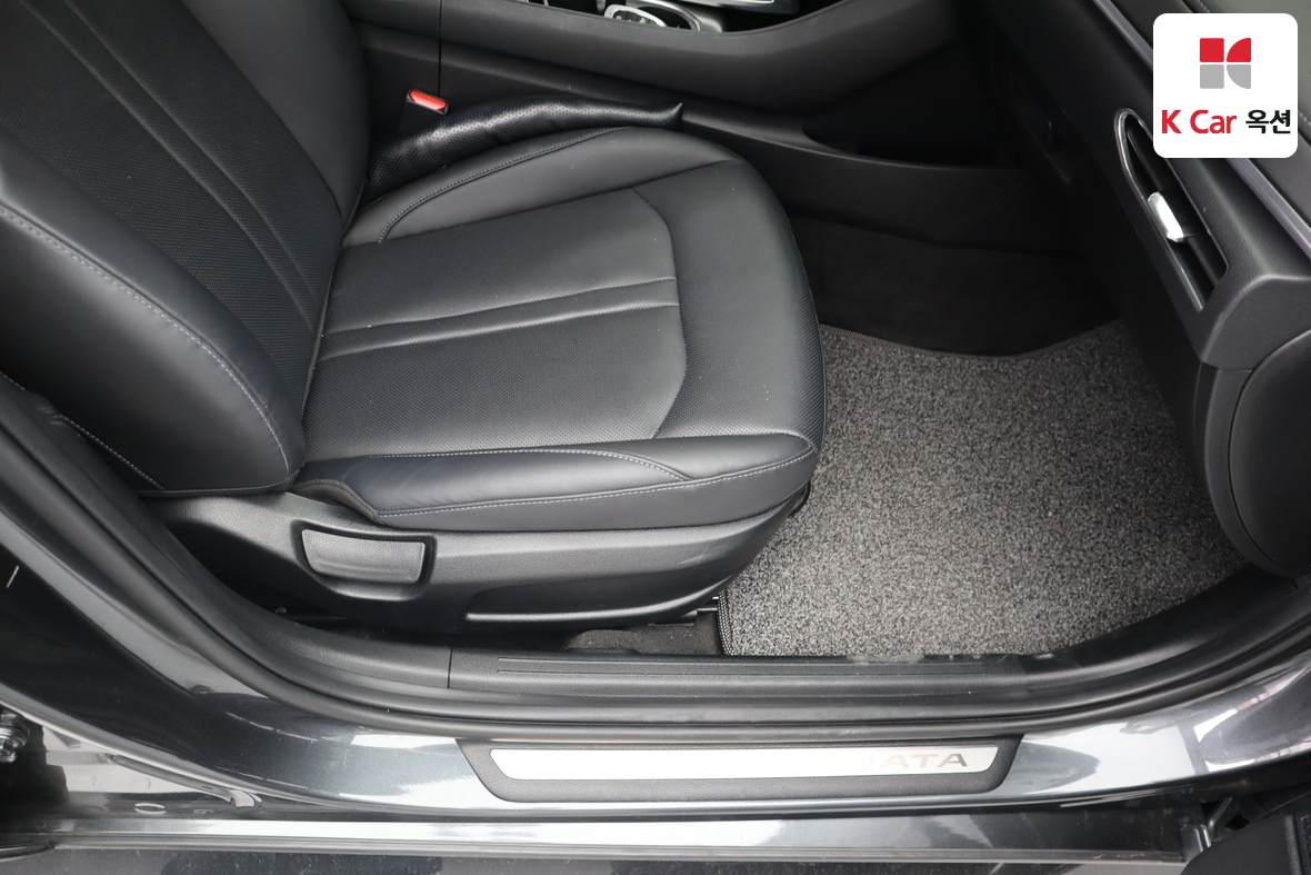 Hyundai Sonata - 29