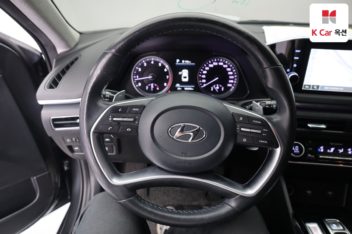 Hyundai Sonata - 10