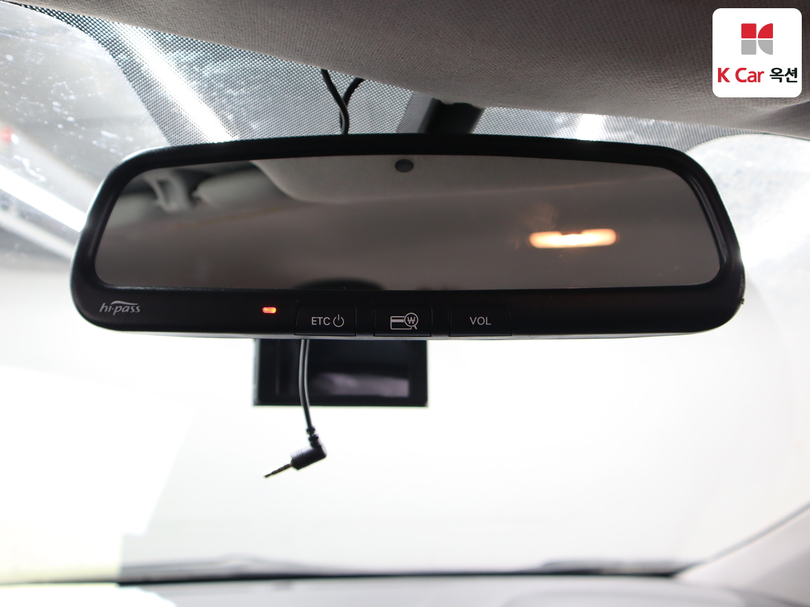 Hyundai Elantra 2015 - Image 13