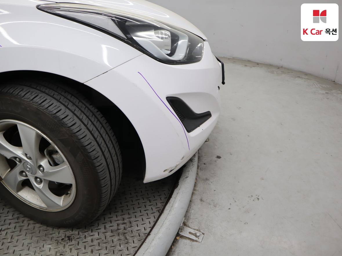 Hyundai Elantra 2015 - Image 44