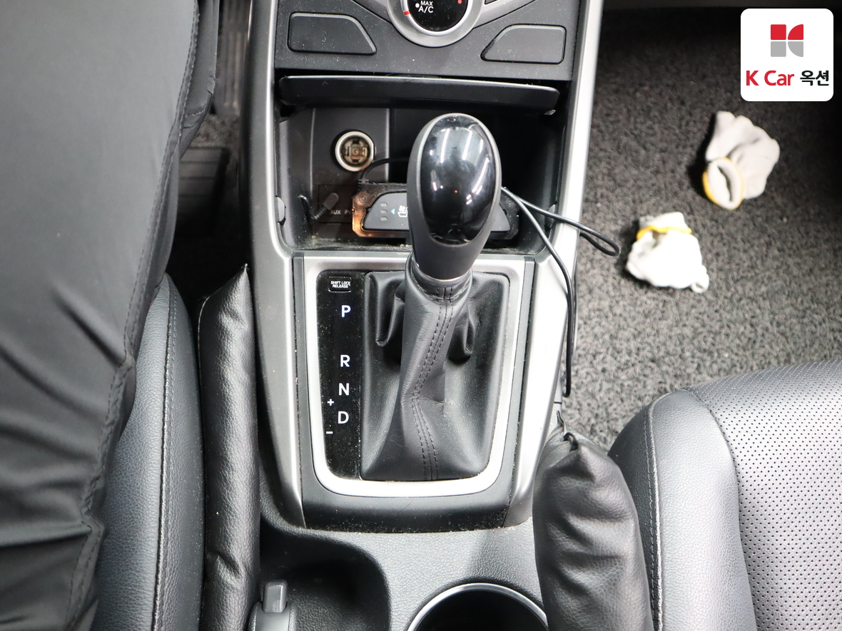 Hyundai Elantra 2015 - Image 17