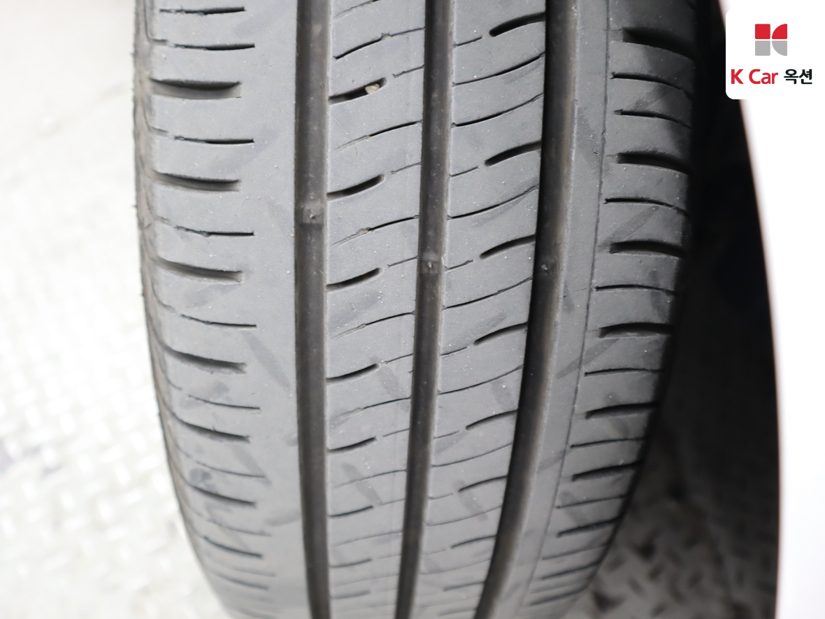 Hyundai Elantra 2015 - Image 31