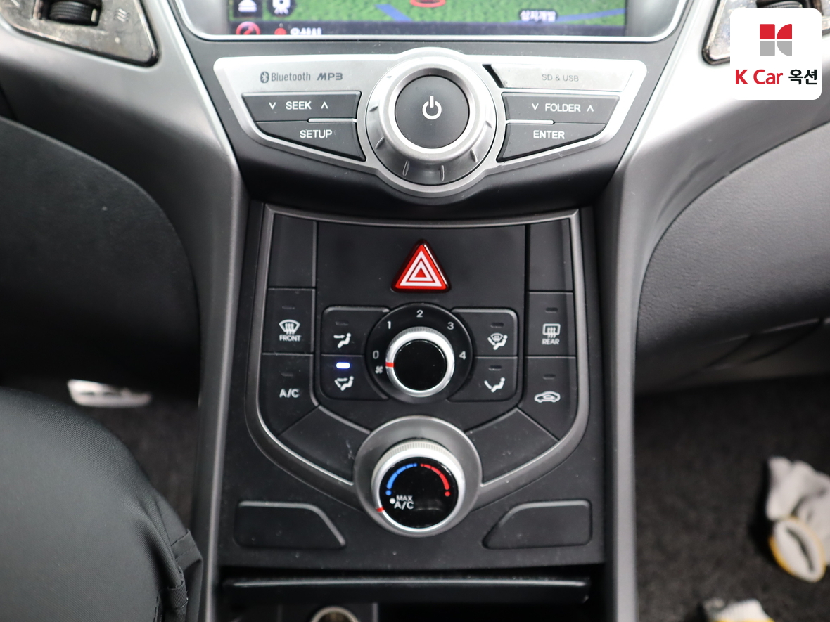 Hyundai Elantra 2015 - Image 15