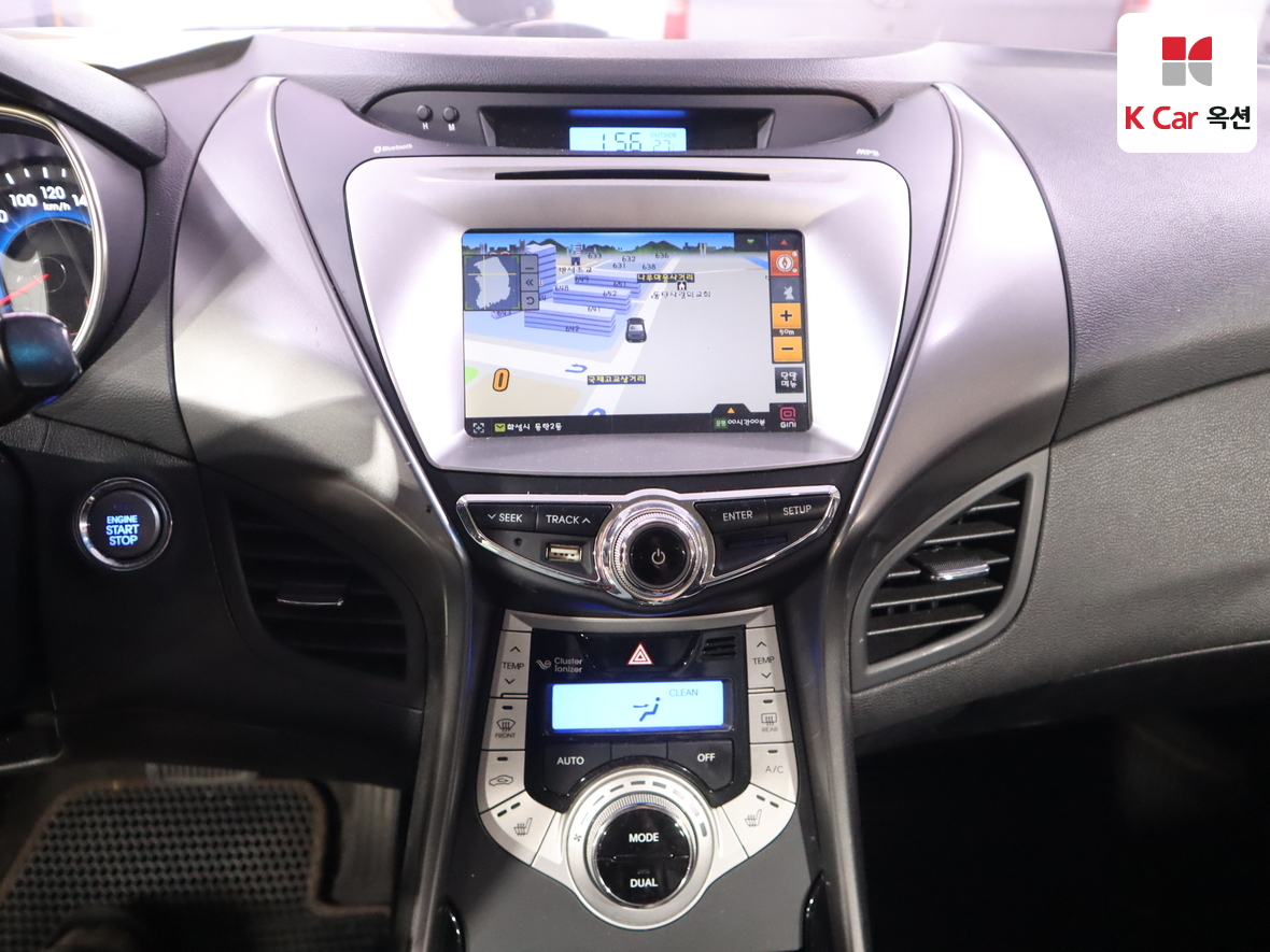 هيونداي إلانترا 2012 - صورة 6