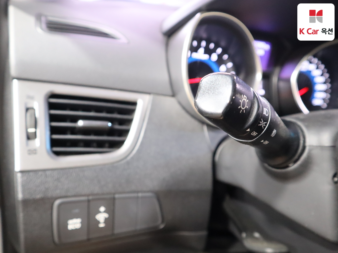 هيونداي إلانترا 2012 - صورة 9