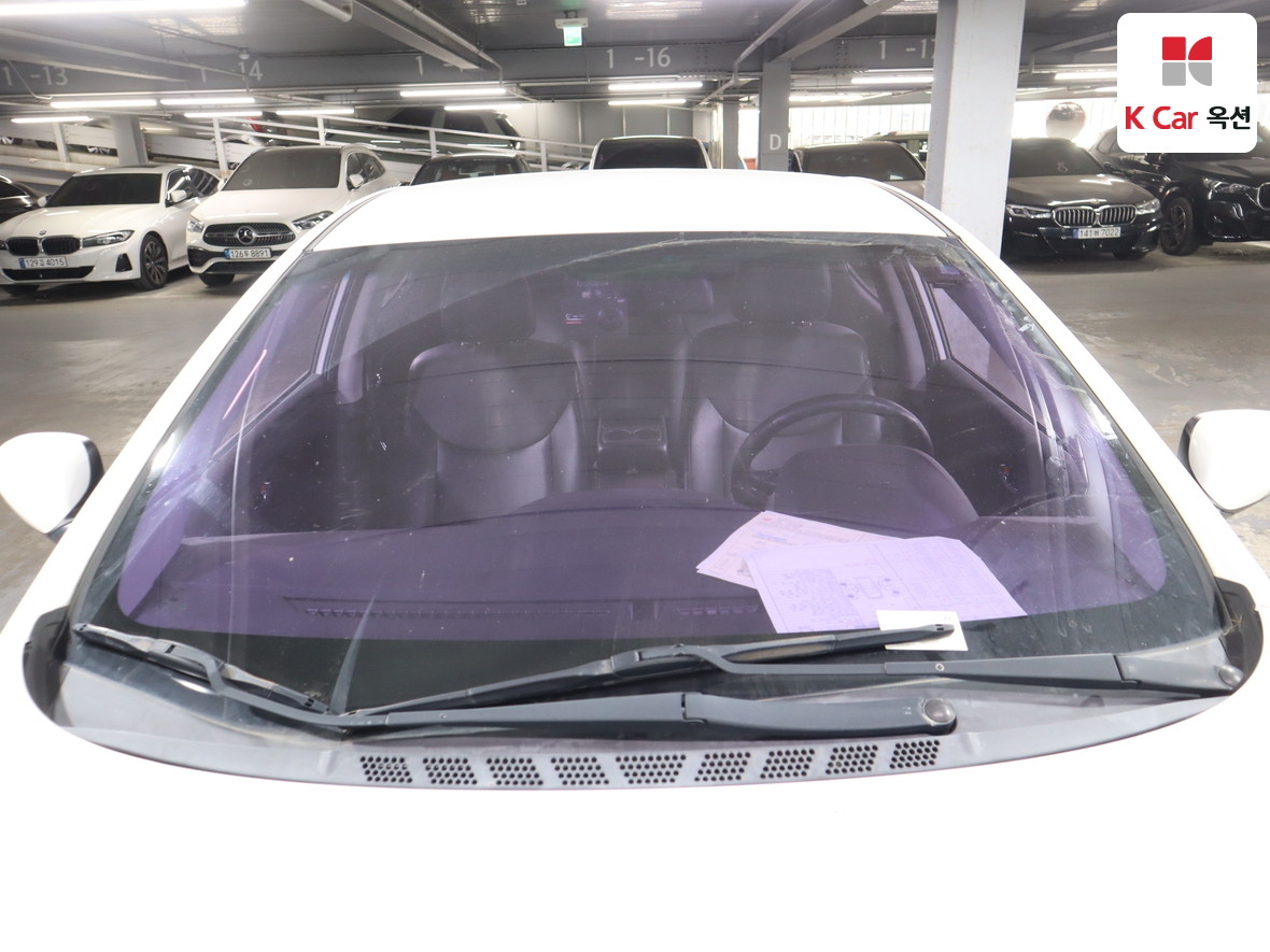 هيونداي إلانترا 2012 - صورة 34