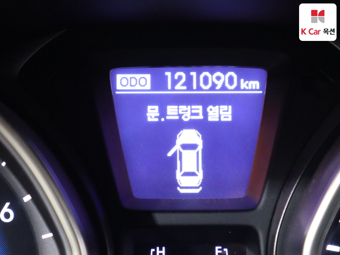 هيونداي إلانترا 2012 - صورة 4