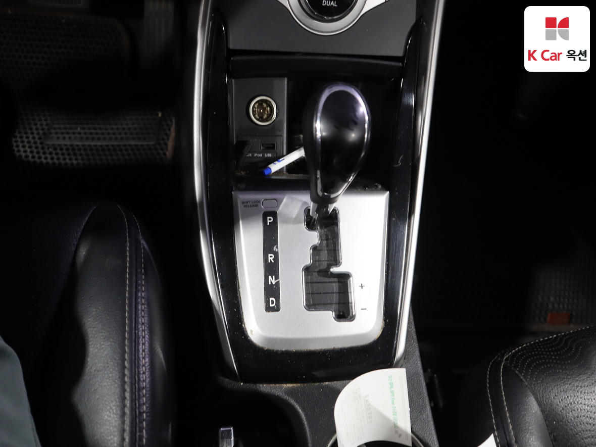 هيونداي إلانترا 2012 - صورة 16