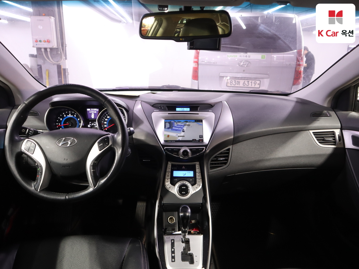 هيونداي إلانترا 2012 - صورة 3