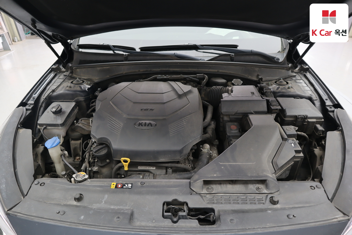 Kia K7 2017 - Image 38